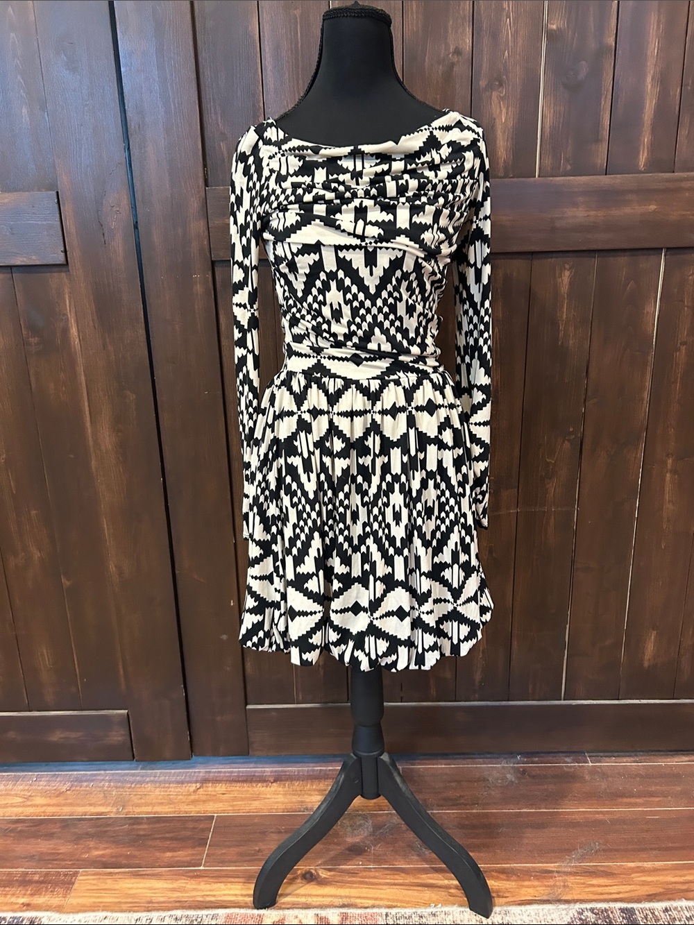Leota Black and White Long Sleeve Geometric Fit-and-Flare Dress